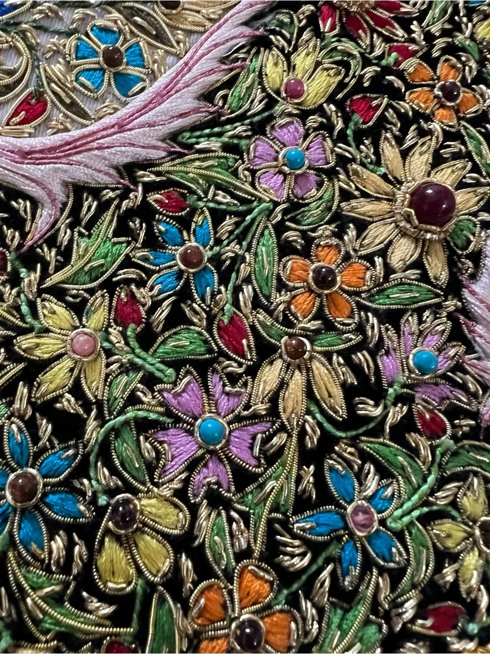 Esquisite Zardozi Style Metallic Embroidered Velvet Wall Tapestry Jeweled 20x25”